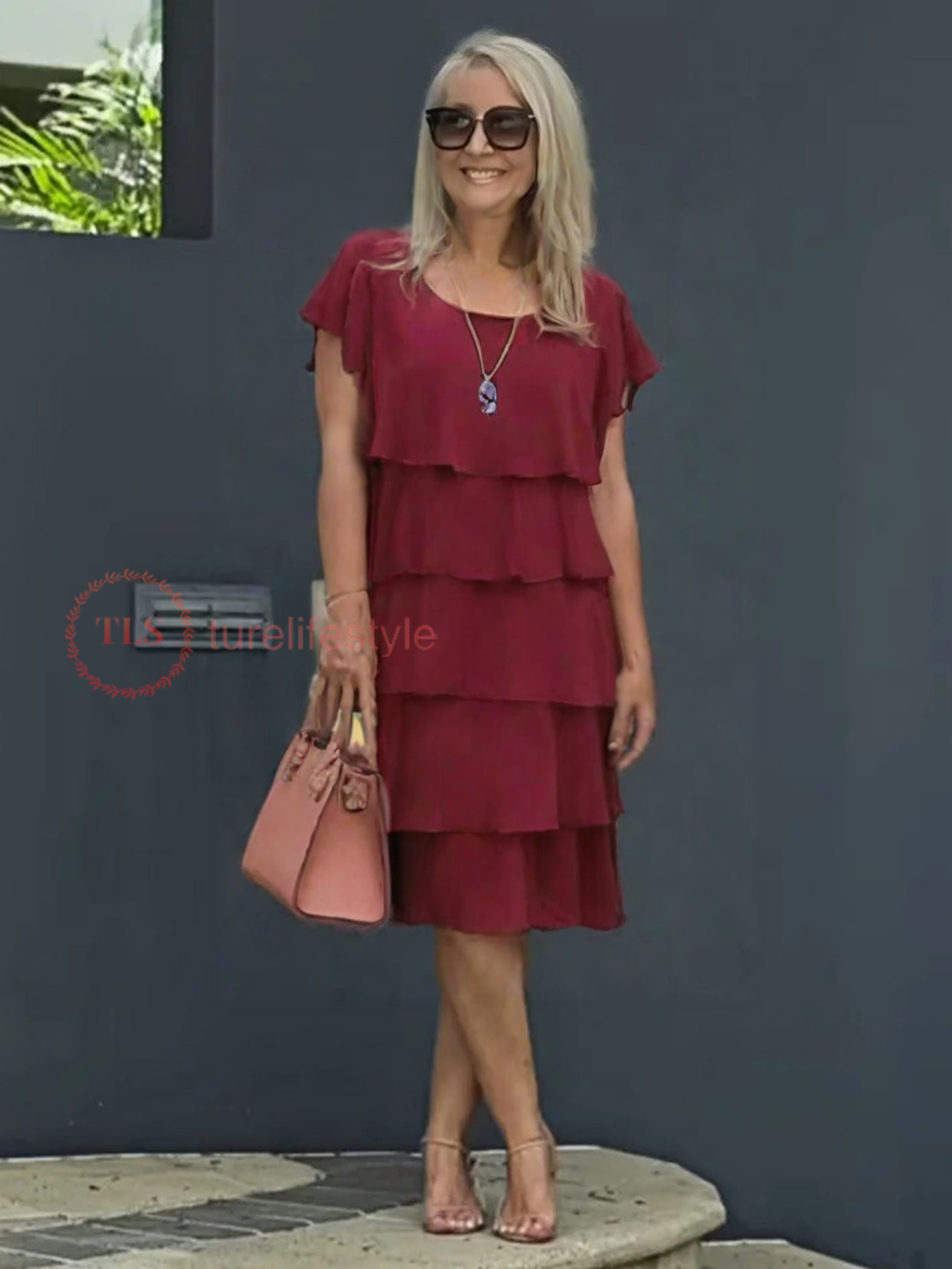 Luźna sukienka z szyfonu